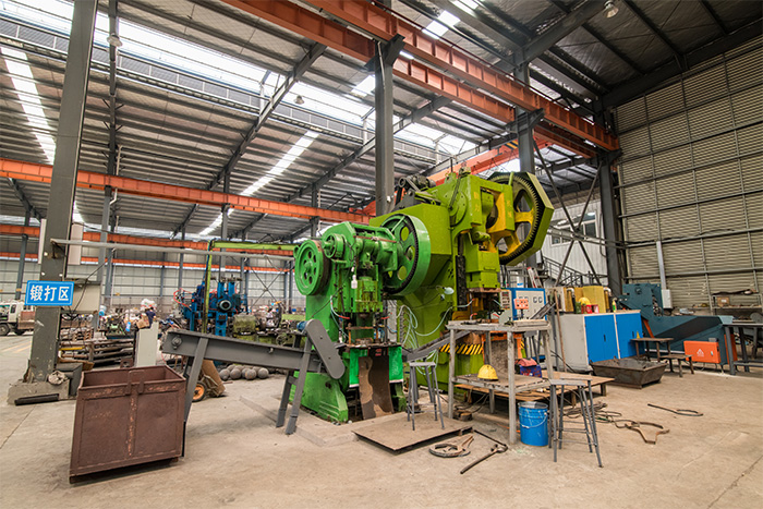 西城网架配件-锥头加工车间